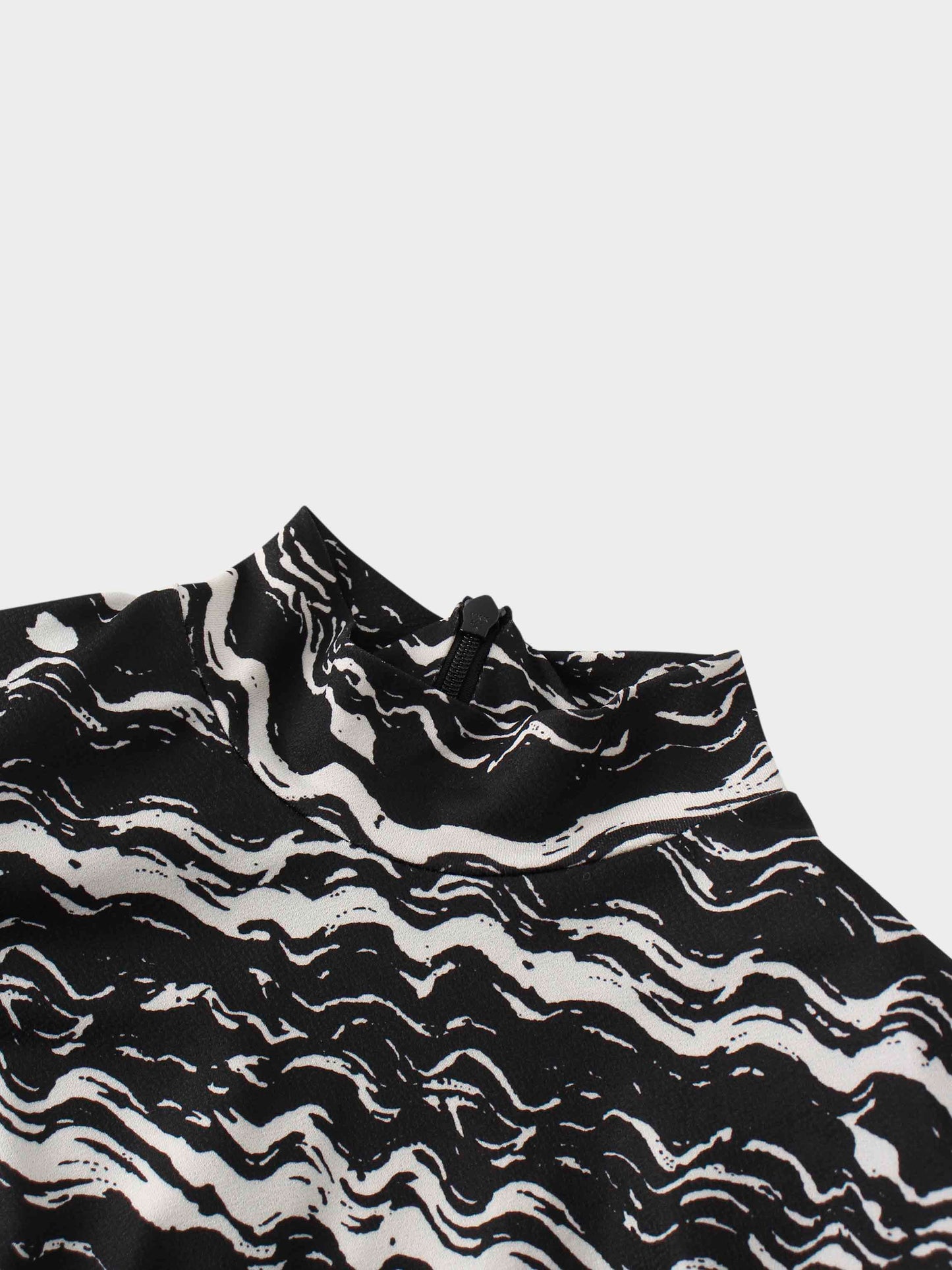 Pleat Bottom Stretch Maxi Dress-Black/White
